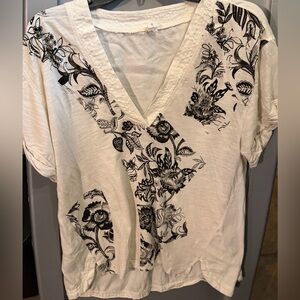 Women's White V-Neck Short Sleeve Tee with Black Floral Print